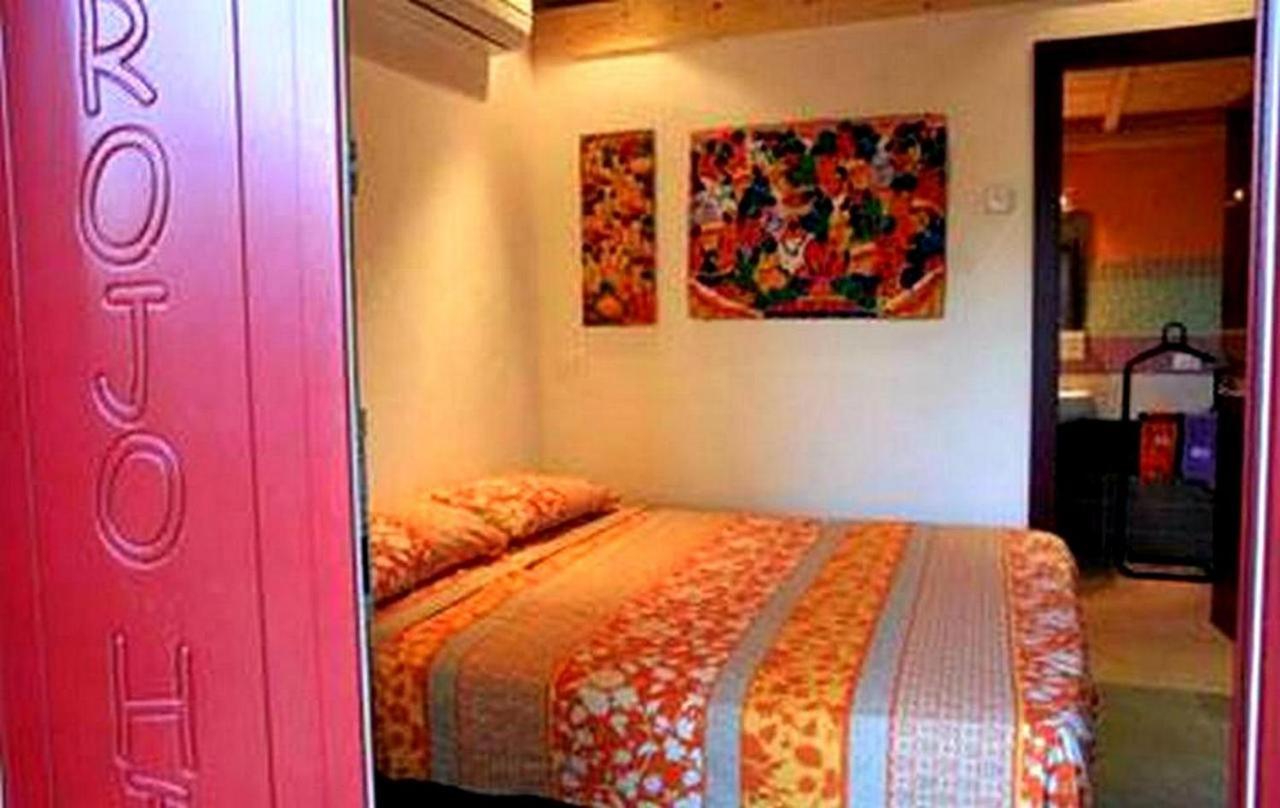 Bed and Breakfast Brojo Hill Longare Zewnętrze zdjęcie